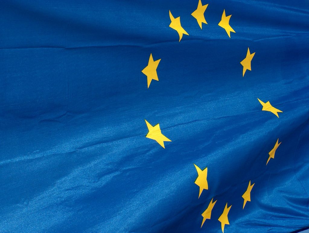 eu-flag-1568439-1279x1697